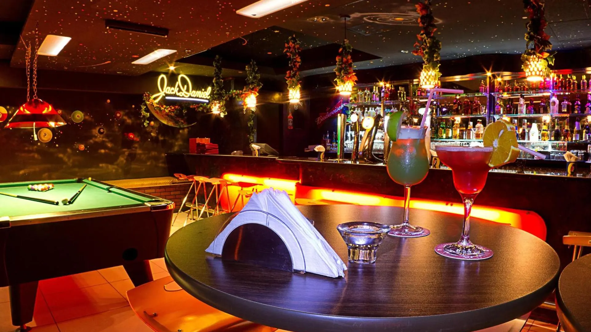 Avenue Hotel Dubai 4*,